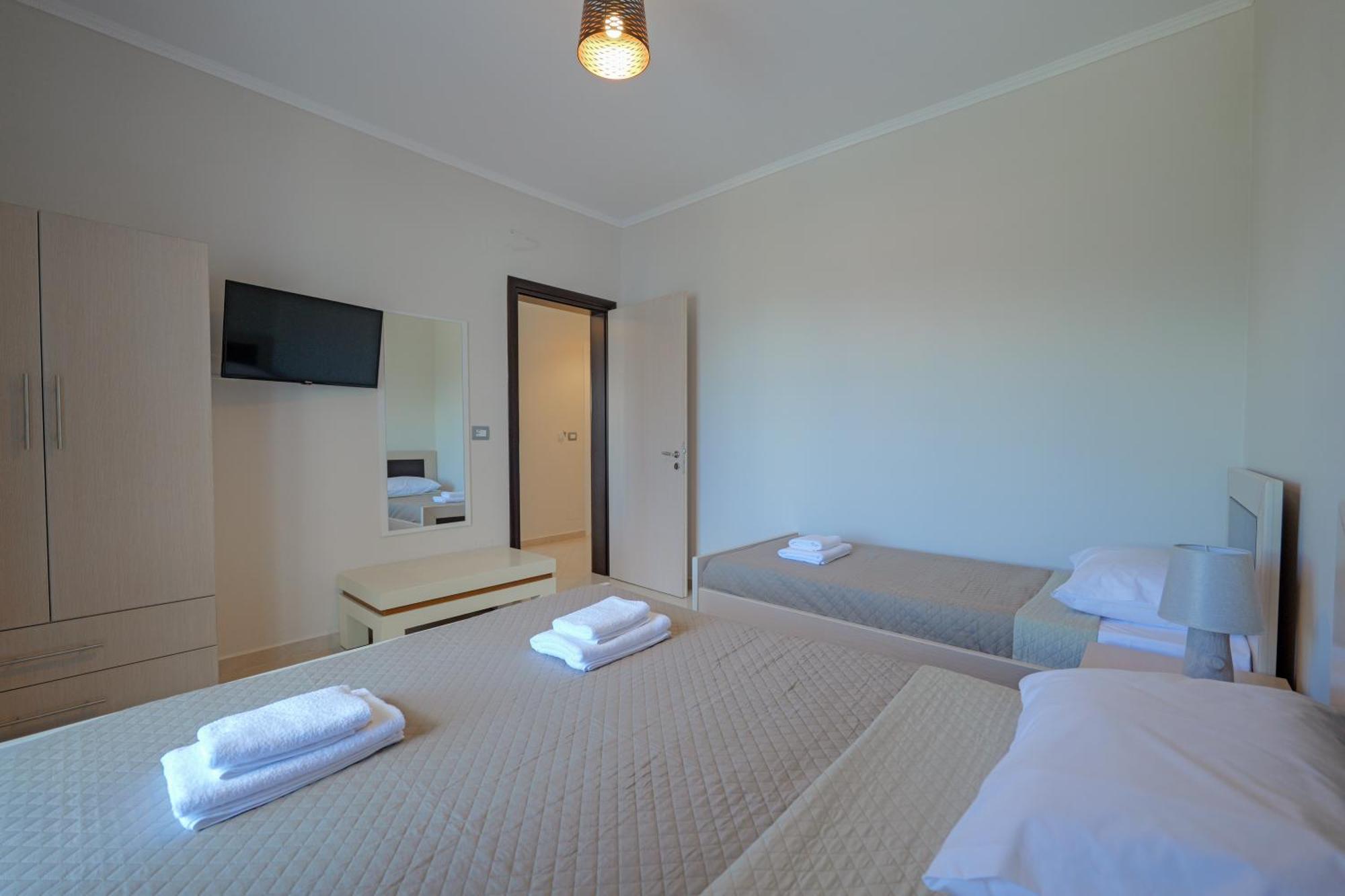 Hotel Deja Vu Ksamil Room photo